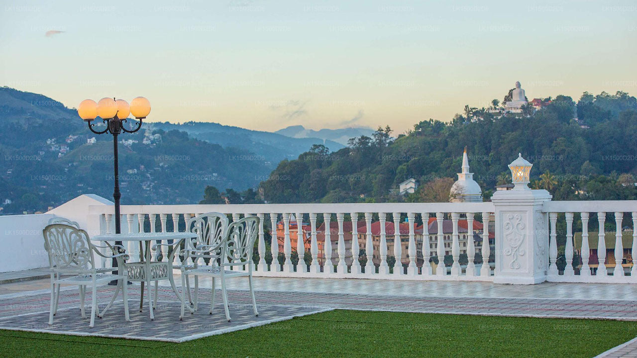 The Grand Kandyan Hotel, Kandy