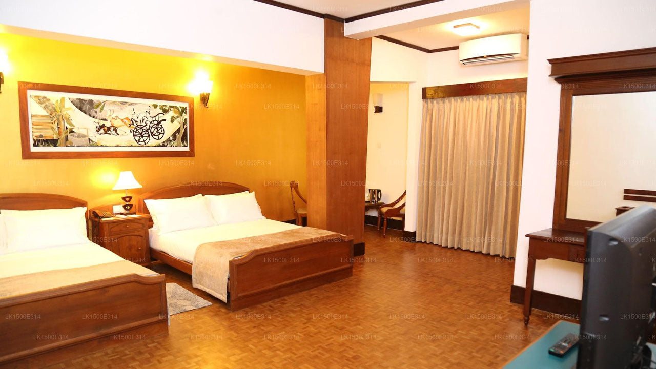 Hotel Sapphire, Colombo