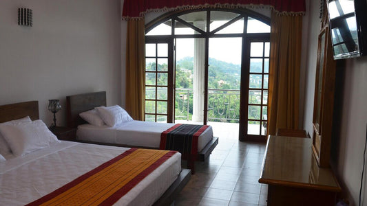 Kandyan Crown Hotel, Kandy