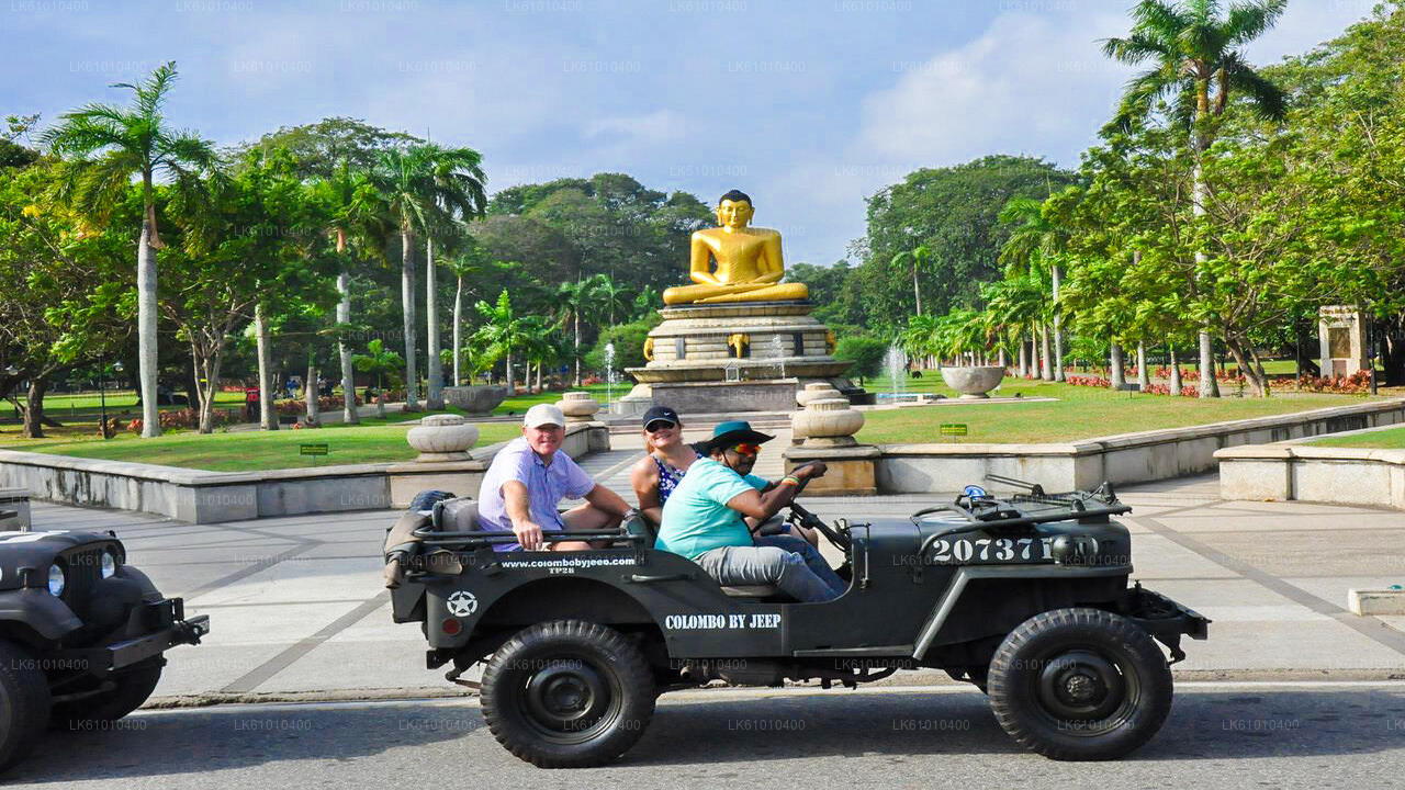 Colombo City Tour by Land Rover Series 1 Jeep